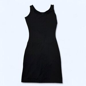 Spanx Assets Shaping Tank Slip Size M Black Scoop Neck Neutral Layer